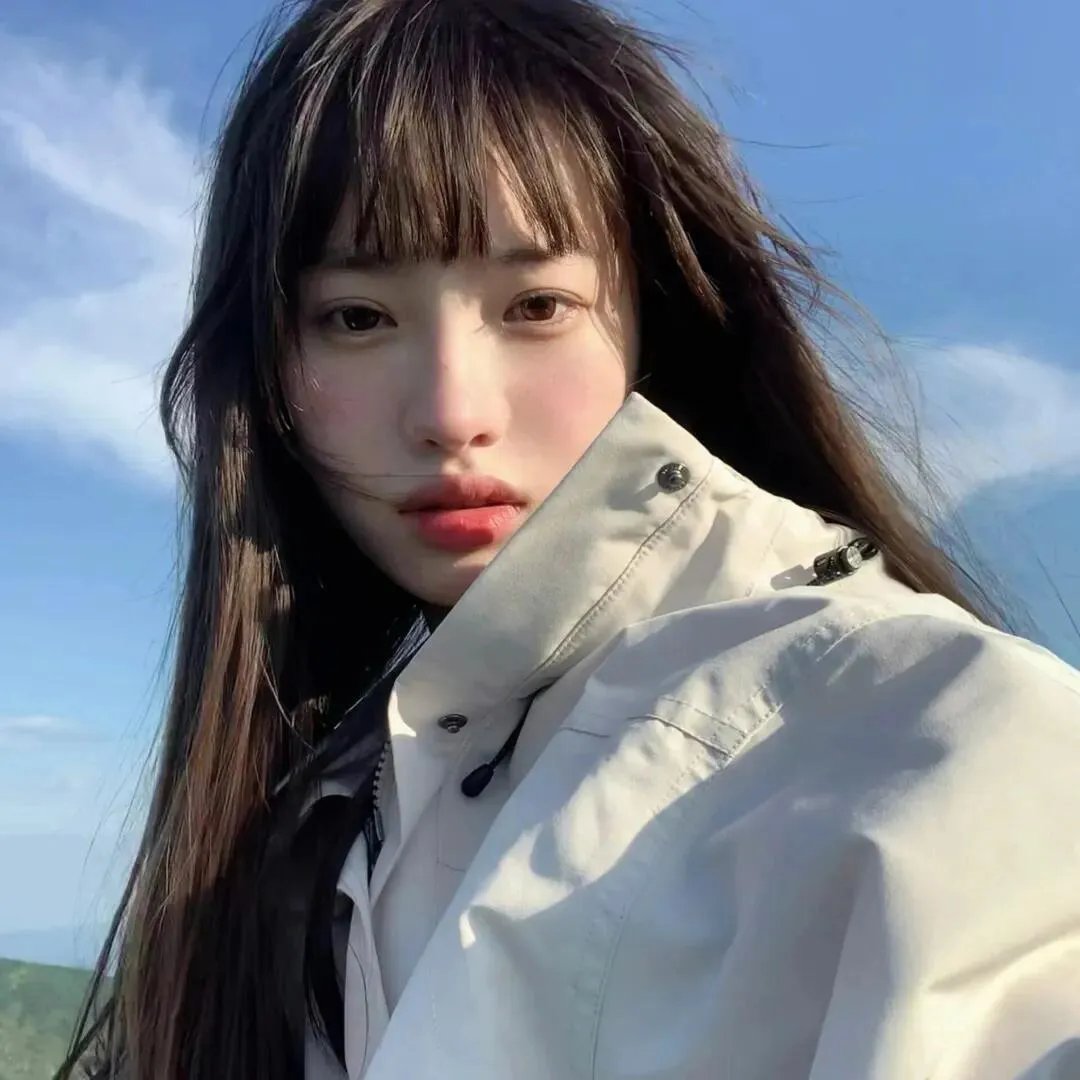 聪明的金发美女